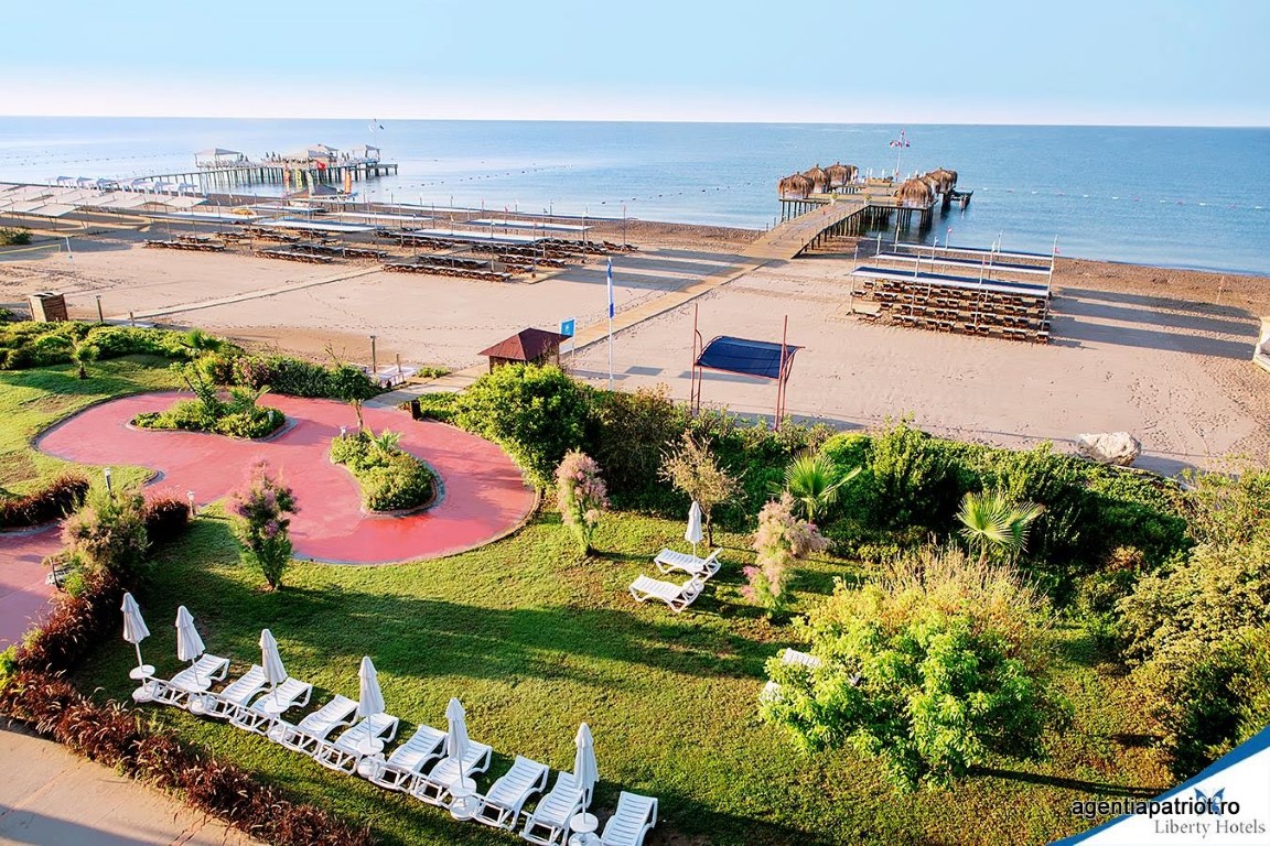 imagini hotel LIBERTY LARA BEACH